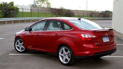 2012 focus titanium specs|2012 Ford Focus Specs and Features .